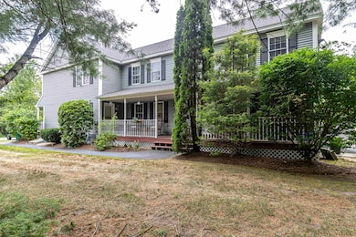 33 Merrimack Rd unit C, Amherst, NH 03031 - photo 2