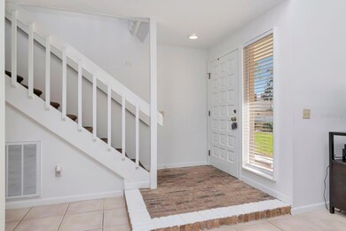13902 Bardmoor Place unit B, Tampa, FL 33618 - photo 2
