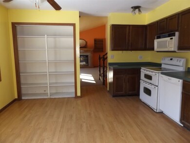 120 Bluff St, Camp Douglas, WI 54618 - photo 3