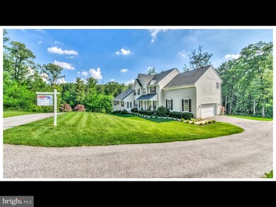 4902 Smithfield Dr, Manchester, MD 21102 - photo 3