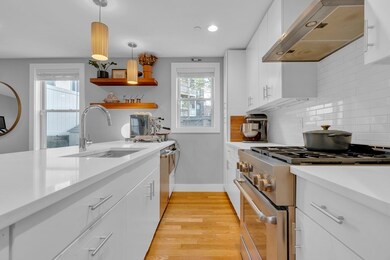 349 Silver St unit 1, Boston, MA 02127 - photo 5