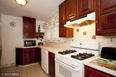 101 Hollowbrook Rd, Lutherville Timonium, MD 21093 - photo 5