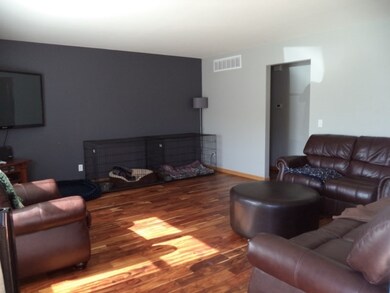 2344 S Chatham St, Janesville, WI 53546 - photo 4