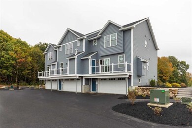 60 Stillwater Cir unit 22, Somersworth, NH 03878 - photo 2