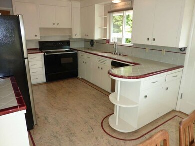 910 9th Ave N, Edmonds, WA 98020 - photo 4