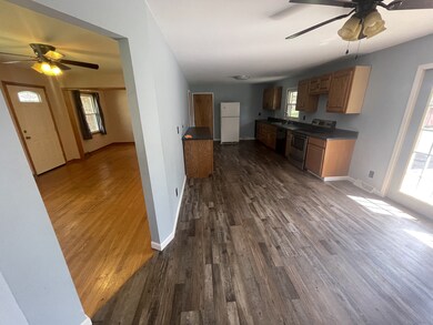 102 Lee Ln, Shelbyville, TN 37160 - photo 5