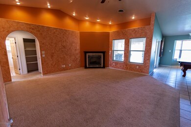 6411 N Red Rock Dr, Farmington, NM 87402 - photo 4