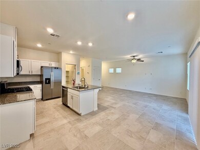 1085 Gentle Swan, Henderson, NV 89011 - photo 4