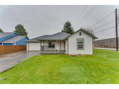 1016 S Mill Pl, Newberg, OR 97132 - photo 4