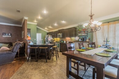 300 E 94th St, Odessa, TX 79765 - photo 6