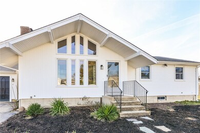 31 Glen Meadows Ct, Warwick, RI 02889 - photo 4