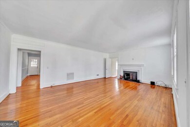 126 Bell St, Americus, GA 31709 - photo 3