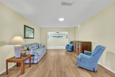 9857 Owlclover St unit 164, Fort Myers, FL 33919 - photo 4