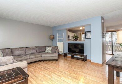LivingRoom-2