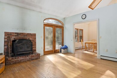 126 Plum low res wood stove