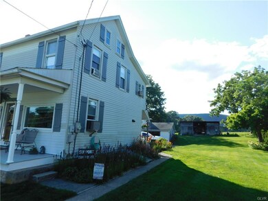 4527 Mountain Rd, Slatington, PA 18080 - photo 3