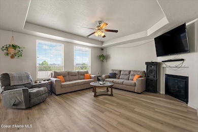 07-Living Room