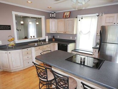 66 Winter St, Franklin, MA 02038 - photo 3