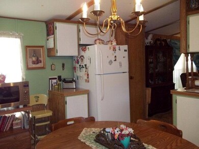 809 Main Grove St, Donna, TX 78537 - photo 4