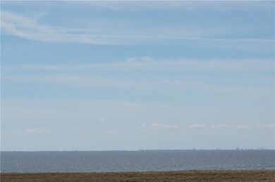 Beautiful Clear Day - View to New Orleans skyline!