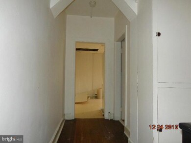 29 S Locust St, Hagerstown, MD 21740 - photo 3