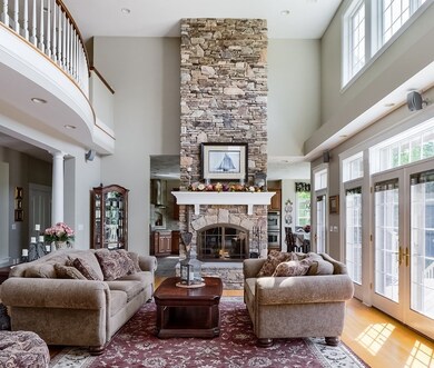 91 E Charlton Rd, Spencer, MA 01562 - photo 5