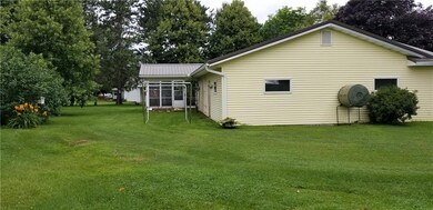 115 Wheaton St, Alma Center, WI 54611 - photo 6