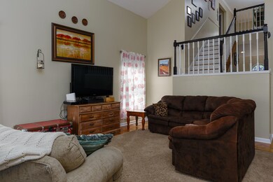 2705NCHwy211-1010