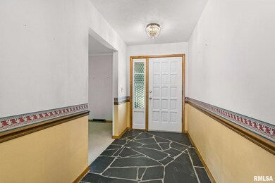 3617 34th St, Rock Island, IL 61201 - photo 4