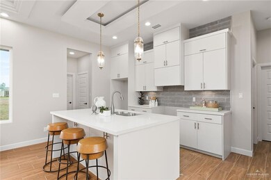 3416 Showboat Dr, Edinburg, TX 78541 - photo 7