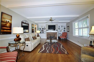 5601 Fallingbrooks Dr, Greensboro, NC 27407 - photo 4