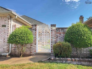 1527 Cynthia Ln, Wichita Falls, TX 76302 - photo 3