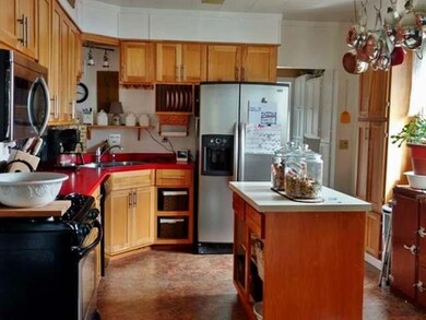 205 S 3rd St, Tomahawk, WI 54487 - photo 2