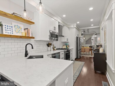 1833 S Charles St, Baltimore, MD 21230 - photo 4