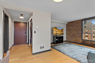 905 Cherry St unit A601, Seattle, WA 98104 - photo 7