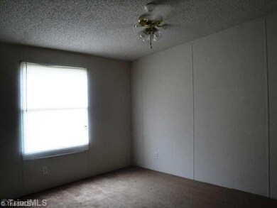 451 Branchwood Rd, Statesville, NC 28625 - photo 7