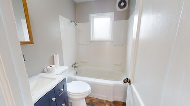 1420-Lee-Ave-Main-Level-Bathroom.jpg