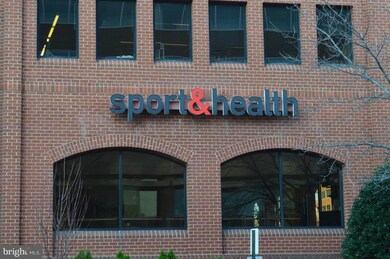 Port Royal unit 1502, Alexandria, VA 22314 - photo 3