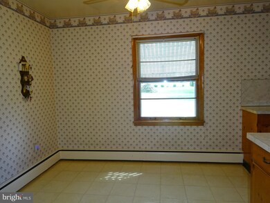 14880 Molly Pitcher Hwy, Greencastle, PA 17225 - photo 5