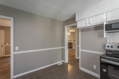 77 Garretts Chapel Rd, Chickamauga, GA 30707 - photo 4