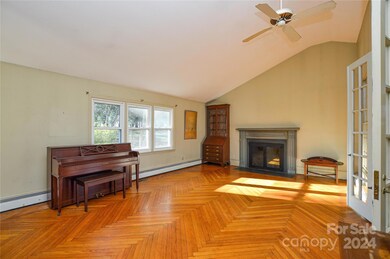 606 Whittington Place unit 3/16, Statesville, NC 28677 - photo 5