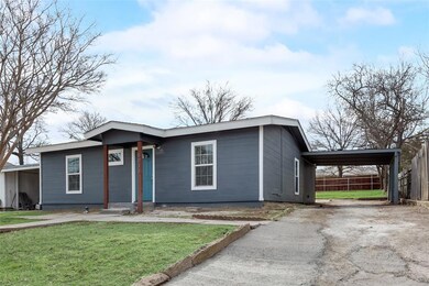 8033 Downe Dr, Fort Worth, TX 76108 - photo 2