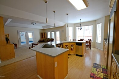 4 kitchen 1