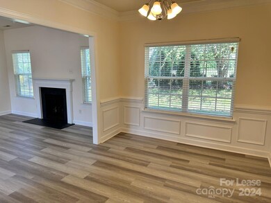 107 Planters Dr, Statesville, NC 28677 - photo 4