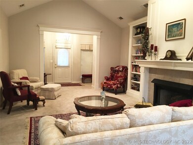 902 Oak Tree Loop, Ardmore, OK 73401 - photo 4