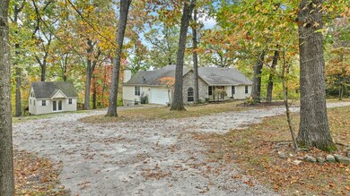 11114 Pumpkin Hill Dr, Bentonville, AR 72712 - photo 4