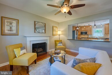 4640 Tara Dr, Fairfax, VA 22032 - photo 6