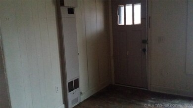 108 E 9th St N, Claremore, OK 74017 - photo 4