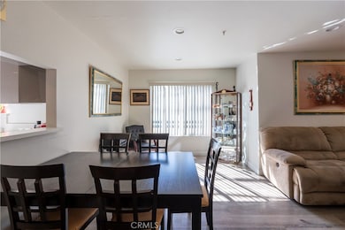 345 N Kenwood St unit 104, Glendale, CA 91206 - photo 7