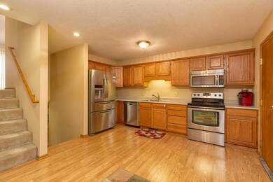 1406 Aspen Dr, Waterloo, IA 50701 - photo 3